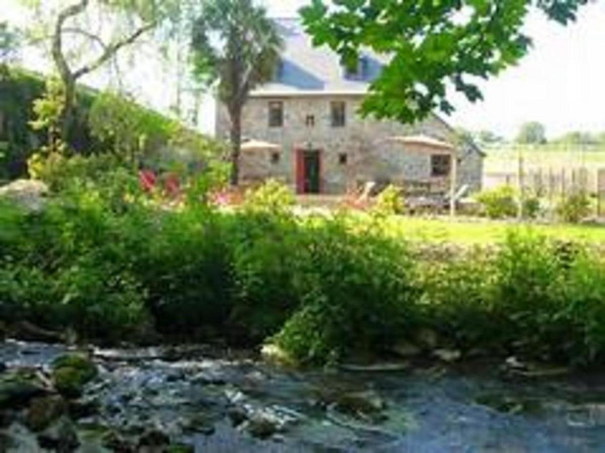 Gite Du Moulin Du Poulloguer Prat ภายนอก รูปภาพ